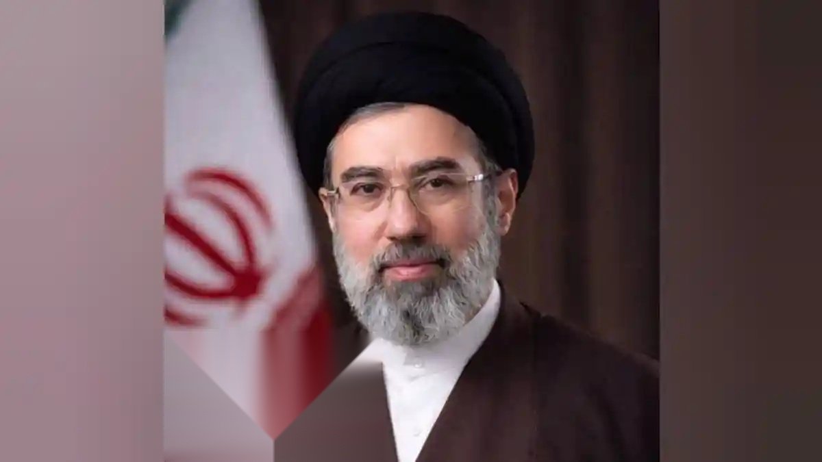 Enam Bulan Senyap, Publik Iran Mulai Ragu dan Desak Khamenei Junior Tunjukkan Diri