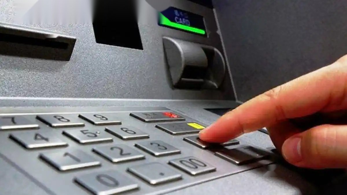 Empat Anggota Komplotan Pembobol ATM Ditangkap, Polisi Amankan 53 Kartu Palsu
