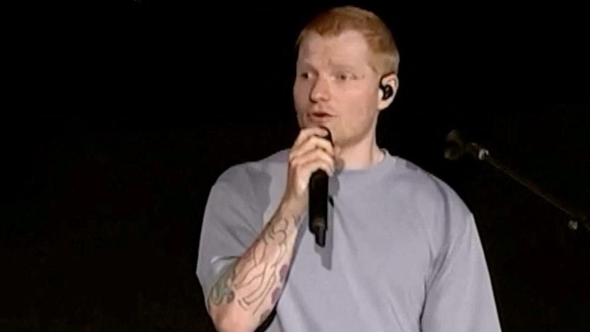 Harga Tiket Loop Tour Ed Sheeran Rontok, Refund Mulai Diminta